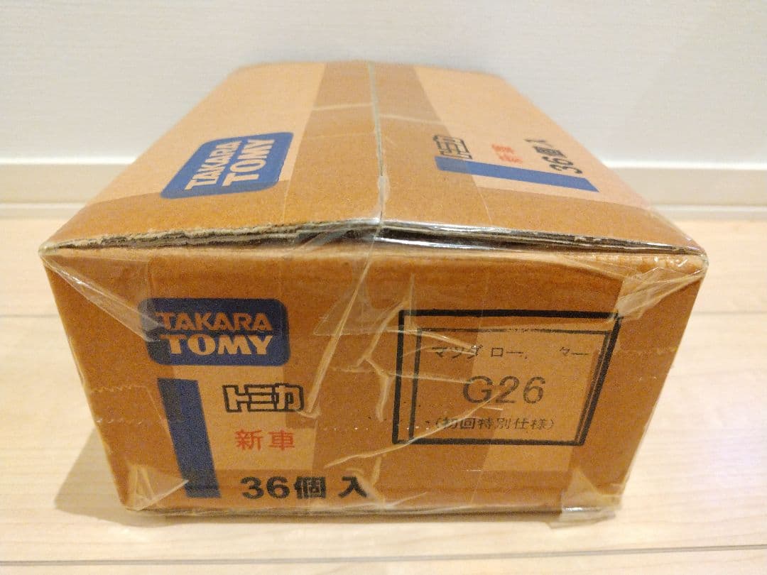 トミカ　マツダ　ロードスター　初回特別仕様　未開封カートン　36台入り