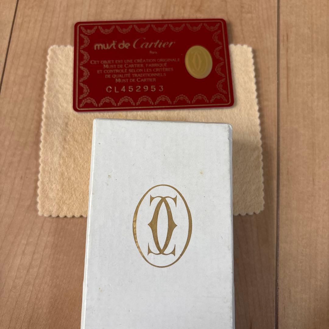 Cartier mut de Cartier ボルドーキーケース