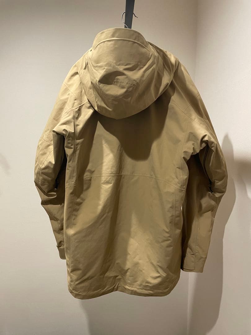 Burton [ak] スノーボードジャケット Sサイズ