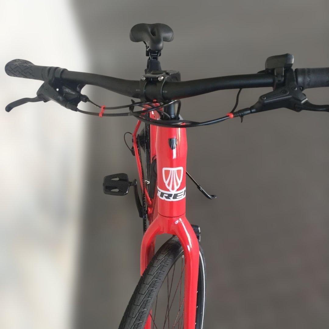 E-BIKE超美品トレックFX＋2」 2025年6月モデル オマケ多数