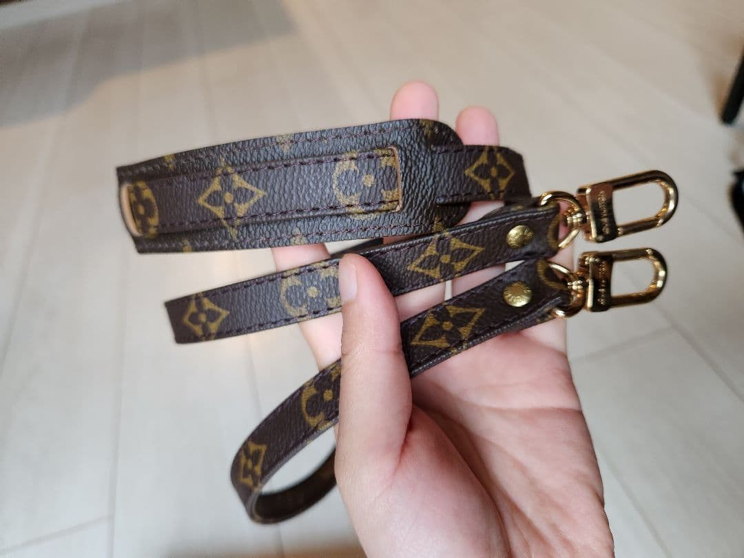 ルイヴィトン　LOUIS VUITTON モノグラム　ストラップ　ショルダー紐