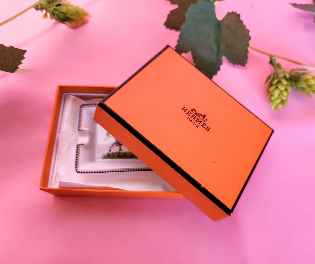 エルメスHERMES【箱入り】ミニトレイ　アッシュトレイ　小《馬》