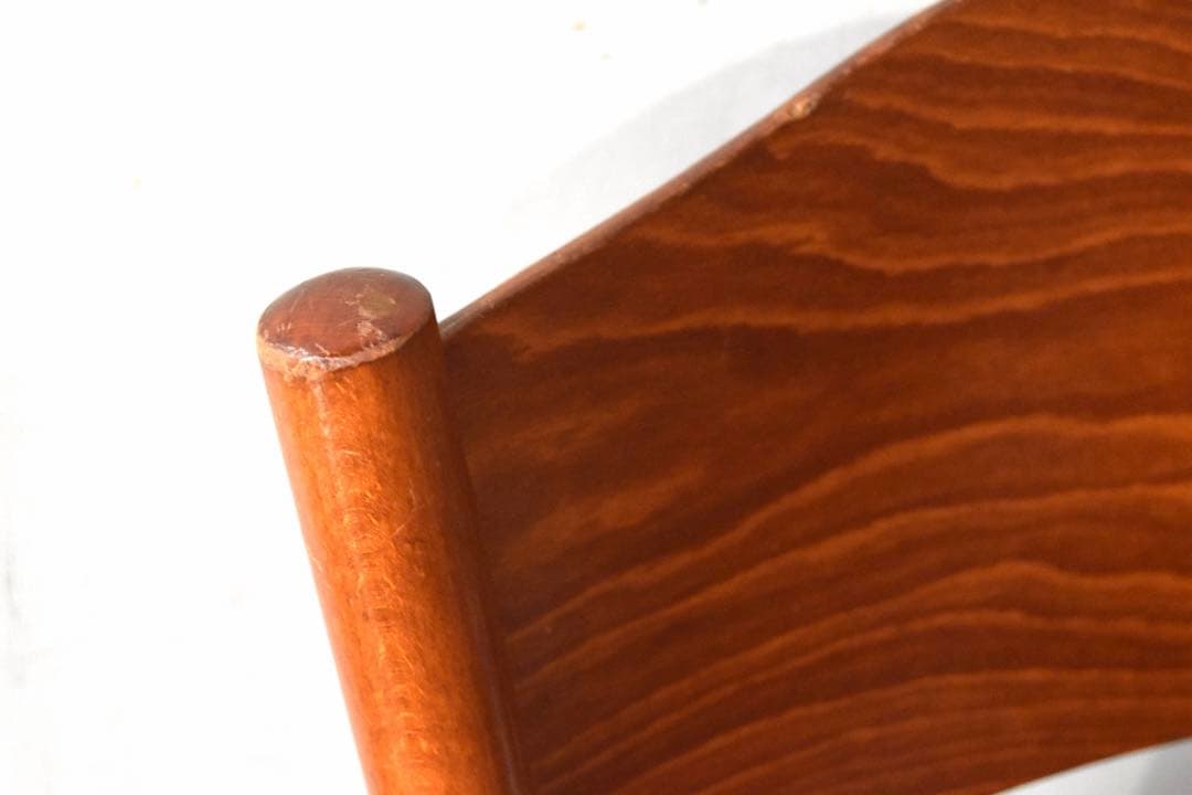 Bentwood chair ②