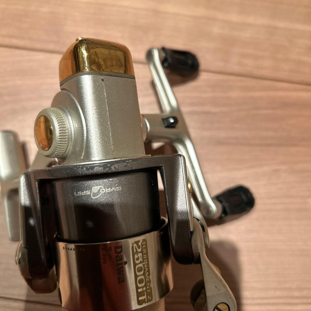 kb様《専用》ダイワ トーナメントZ 2500iT DAIWA