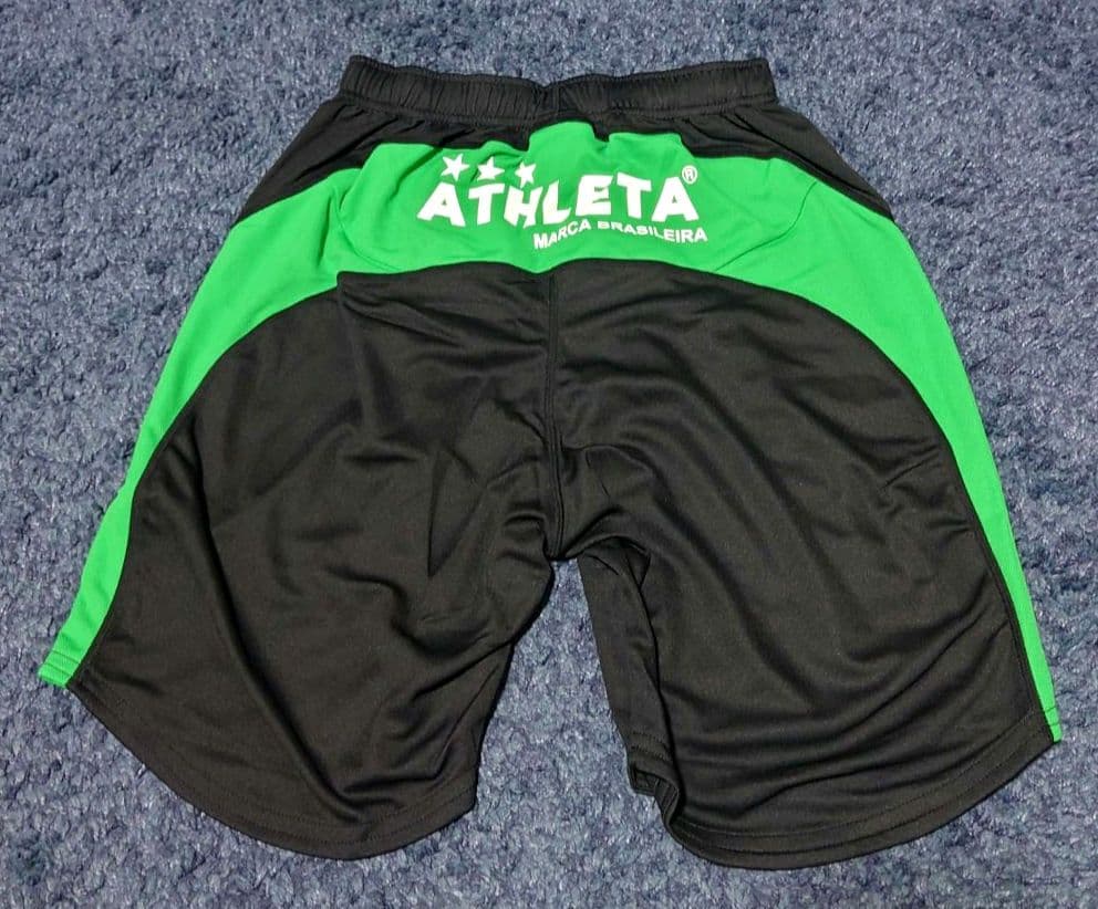新品☆ATHLETA 練習着 上下セット Sサイズ 長袖＆ハーフパンツ　S
