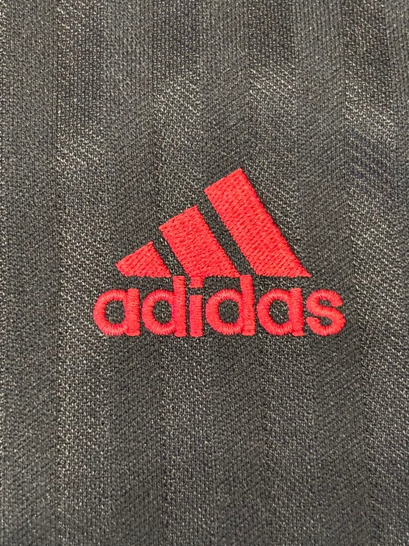 adidas トラックジャケット ブラック×ラスタ ジャージ セットアップ