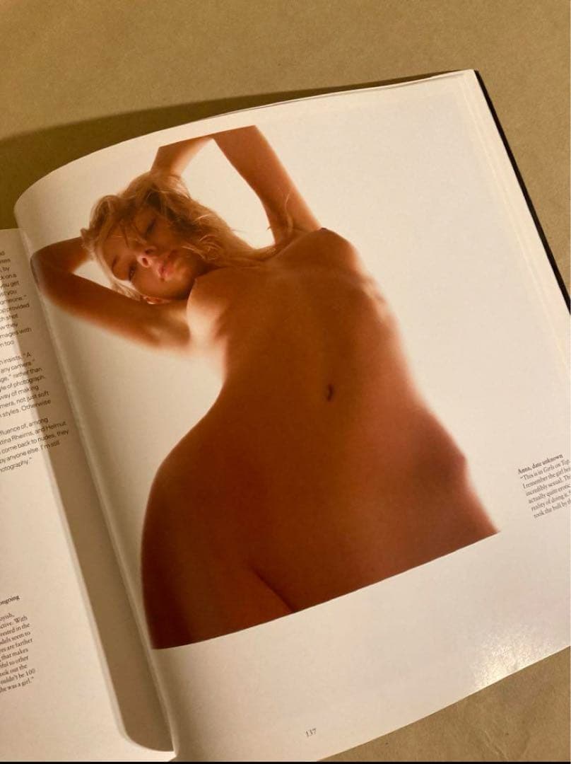 Anthony Lasala 写真家　写真集　人体　ポーズ　モデル　洋書