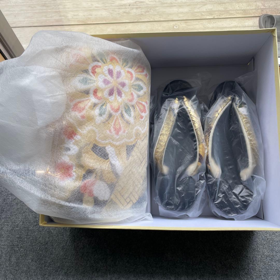 振袖　和装用バッグと草履セット　Sサイズ