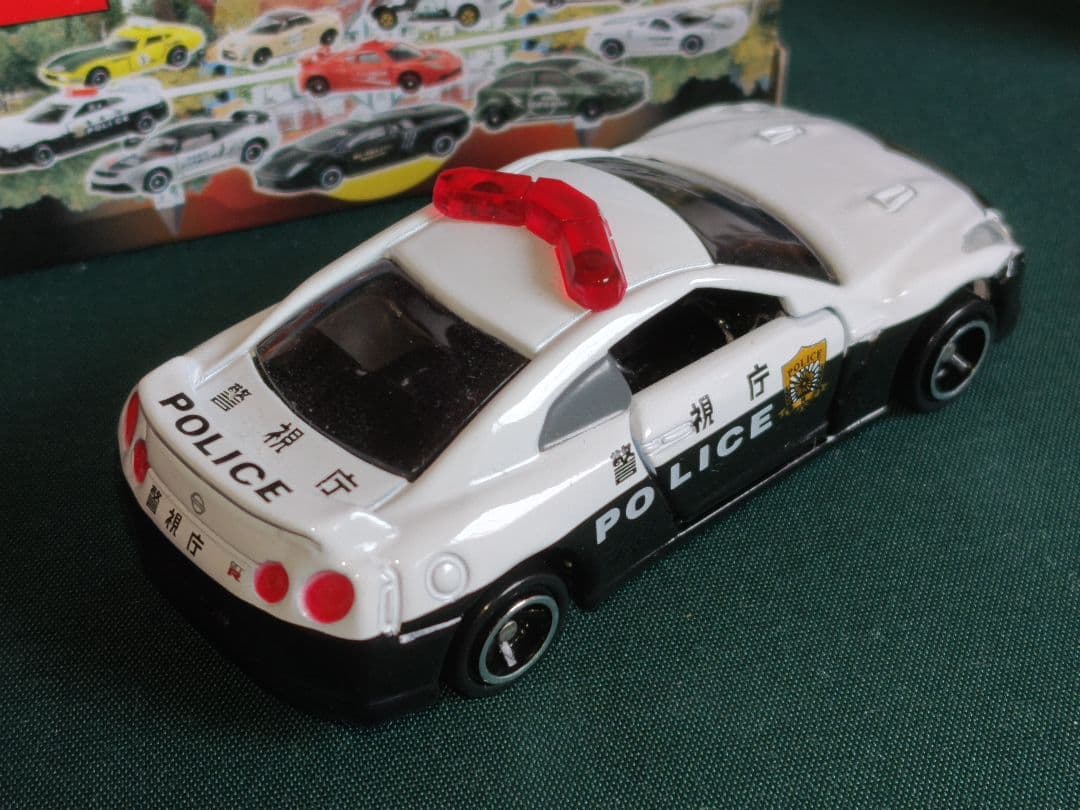 に*ょ様 トミカ トヨタ86/日産GT-R パトロールカー 警察車両