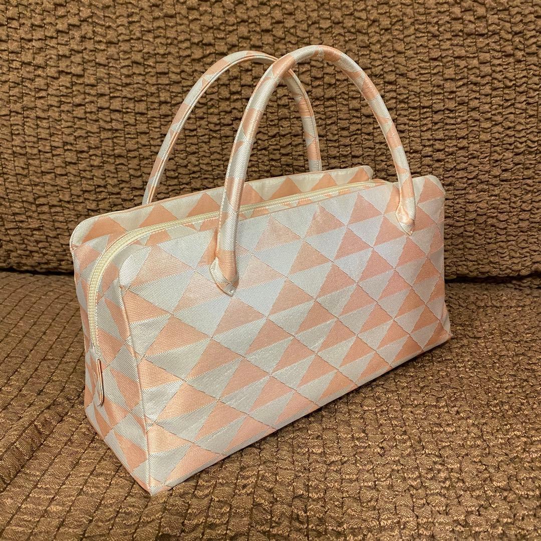 春様　利休バッグ　和装バッグ　井澤屋　鱗紋　ピンク×白　完売品