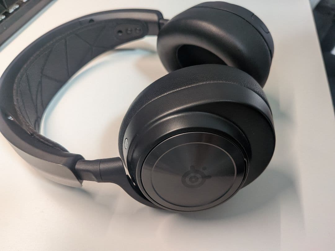 ヘッドホン arctis nova pro wireless