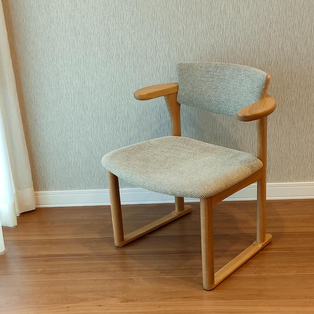 美品　INOUE Associates　アームチェア　中座椅子