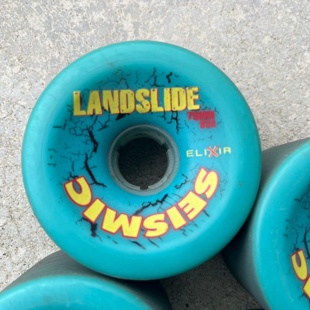 Seismic Landslide スケートボードウィール 4個セット