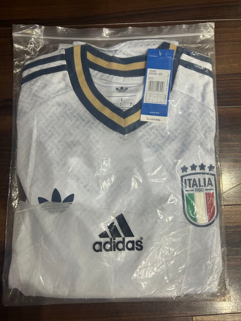 サッカー　イタリア代表 ユニフォーム　L