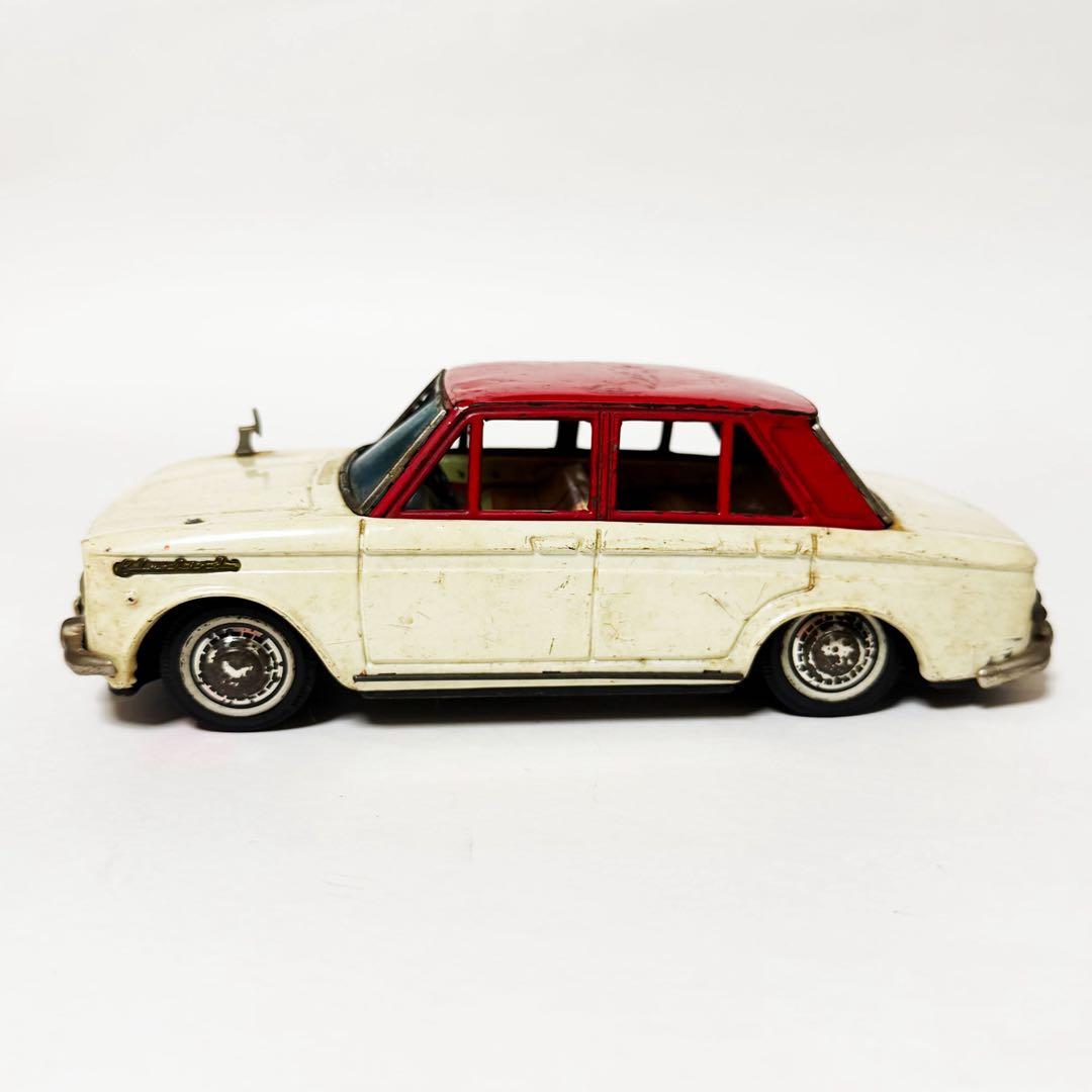 ミ*読様 ■昭和レトロ 1960年代 ダットサン ブルーバード 1200 ブリキ