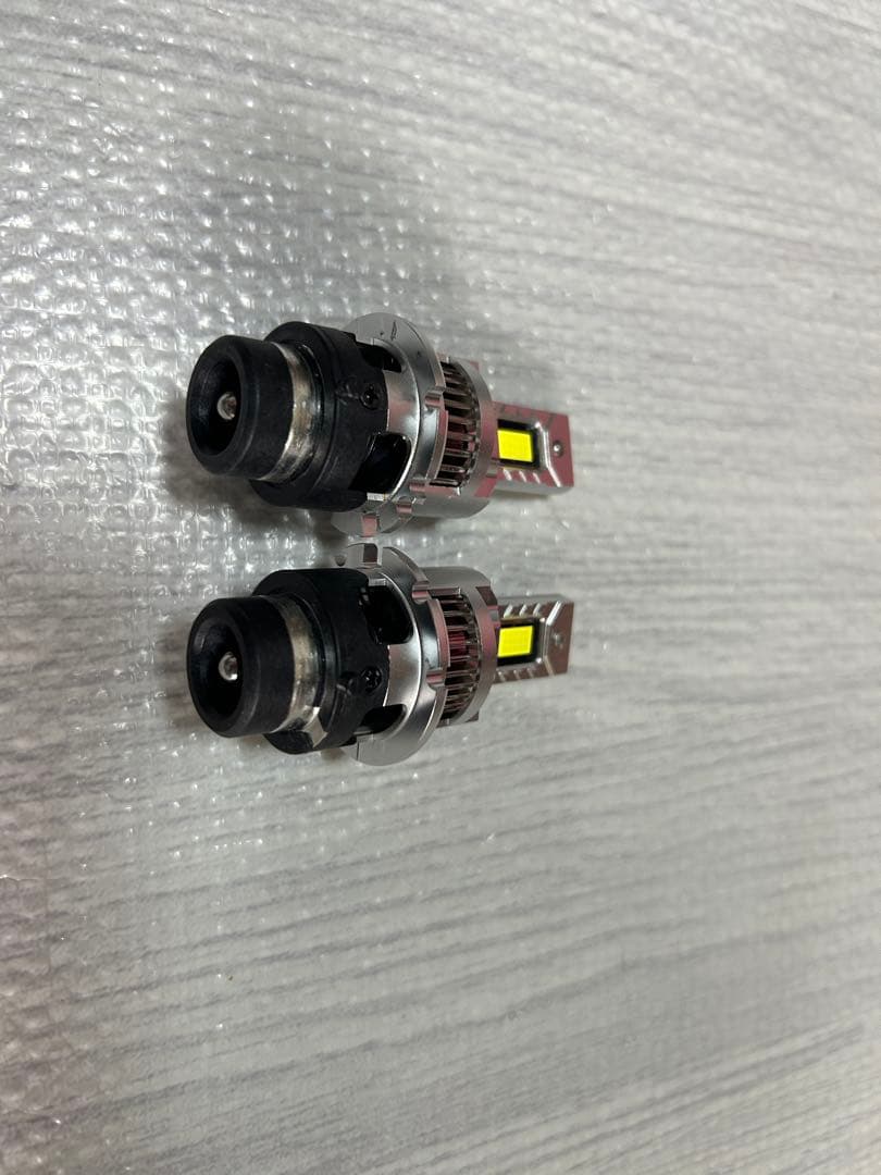 HID屋　LEDヘッドライト D2S 配線レスタイプ
