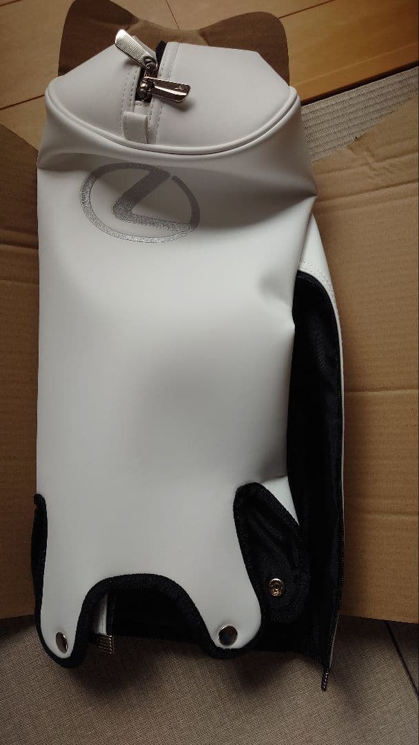 Lexus×MIZUNOキャディバック　 ホワイト　未使用新品