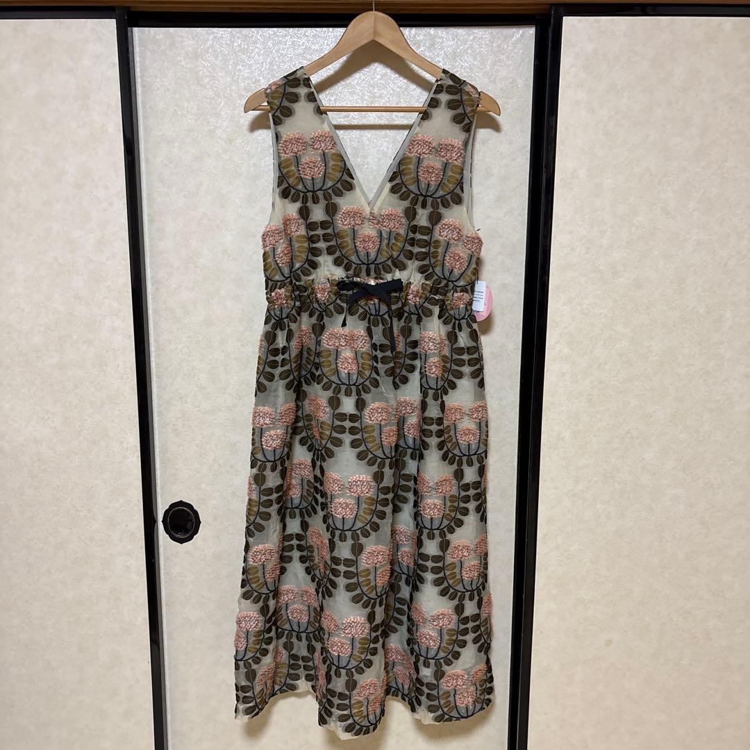peu pres ジャガードれんげ草ワンピース