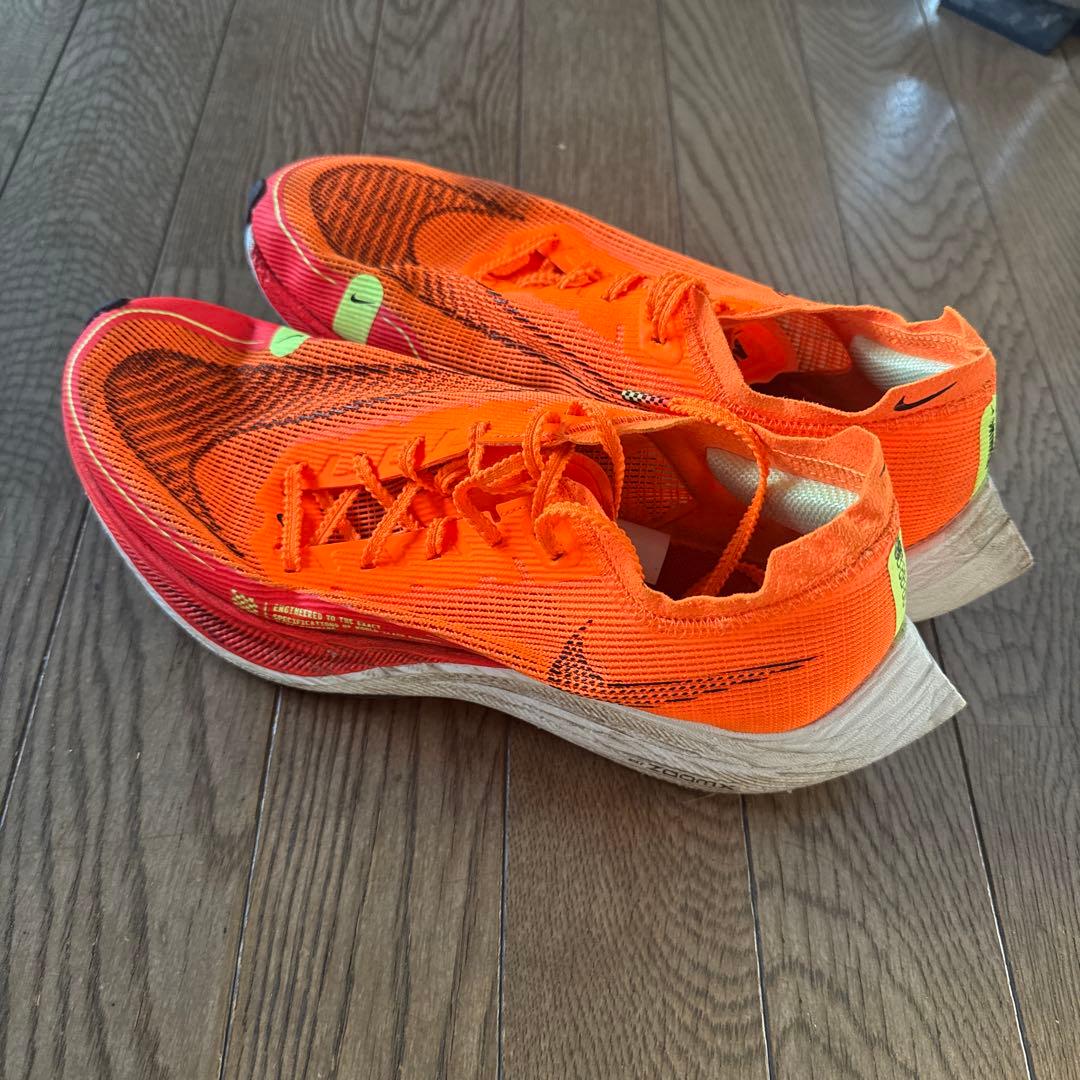 NIKE ビッグバブル スパイクシューズ オレンジ 27.5