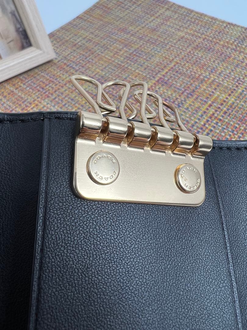 おーちゃん ✨極美品✨COACH コーチ　５連キーケース　シグネチャー