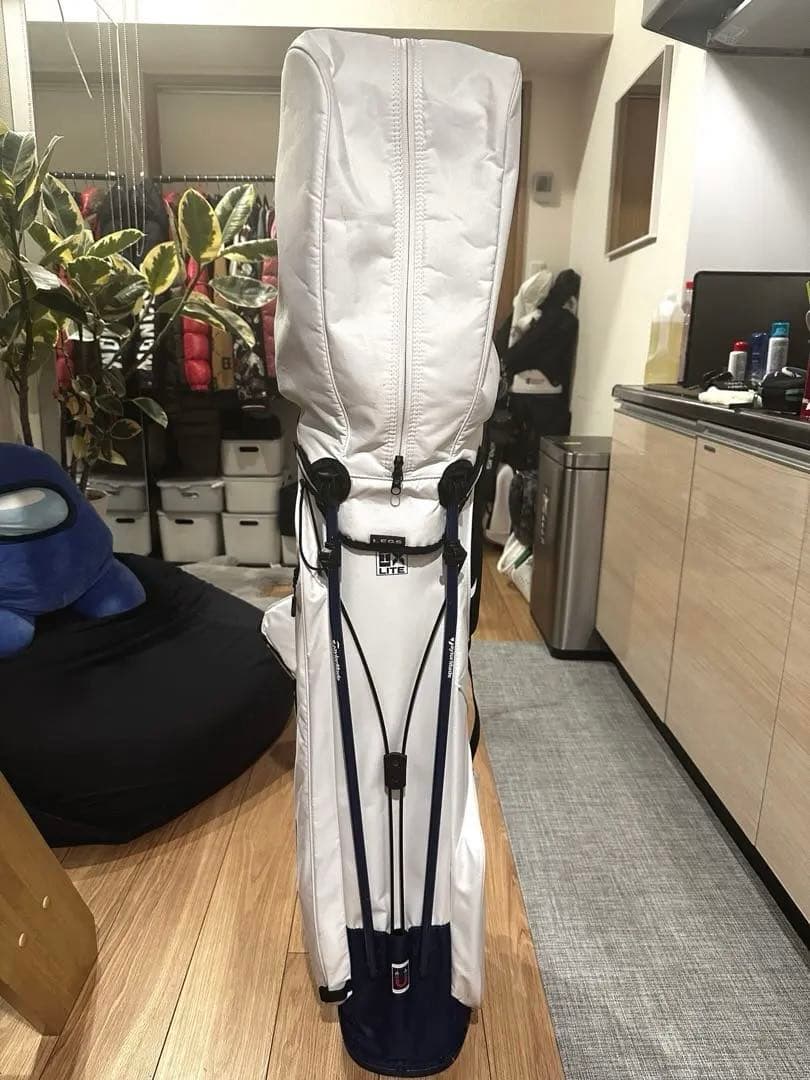 ［製造中止品］TaylorMade フレックススタック ネオ スタンドバッグ