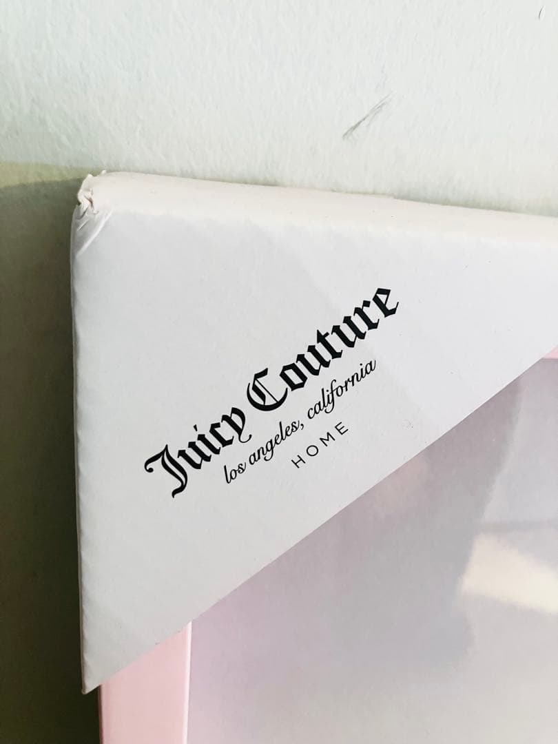 ジューシークチュール　キャンバスアート　juicy couture