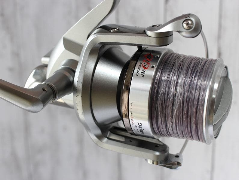 ダイワ パワーサーフ 4000 QD スピニングリール