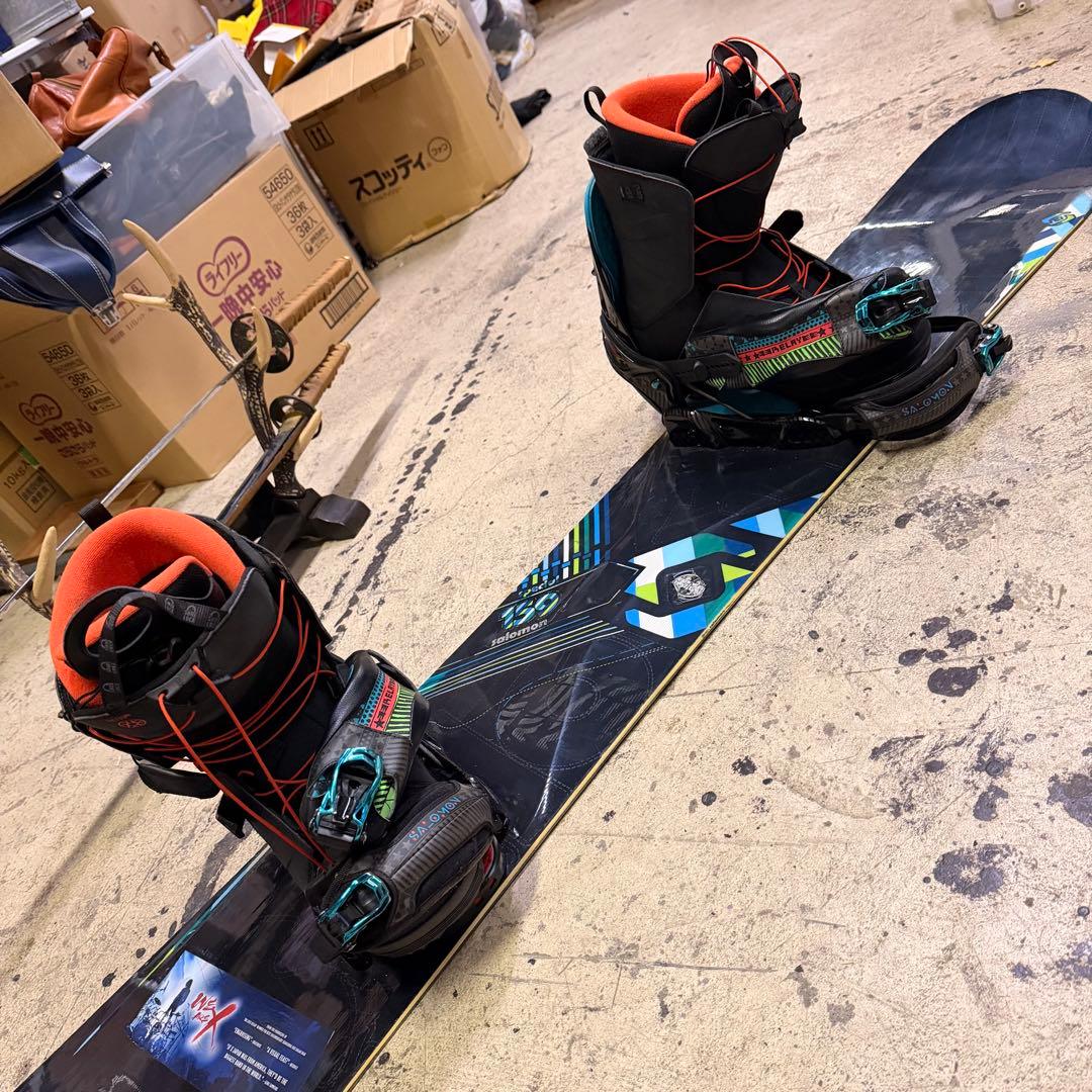SALOMON ブーツ　スノーボード 156cm バインディングとカバー付き