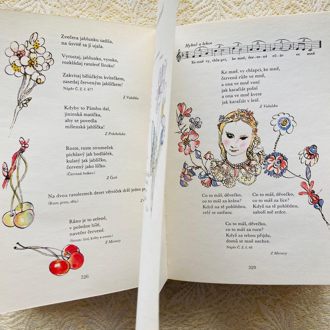 洋書　古書　チェコの古い絵本　春を彩る童謡集・詩集　鮮やかで美しい挿絵♡