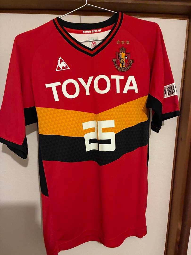 名古屋グランパス金崎夢生 ユニフォーム