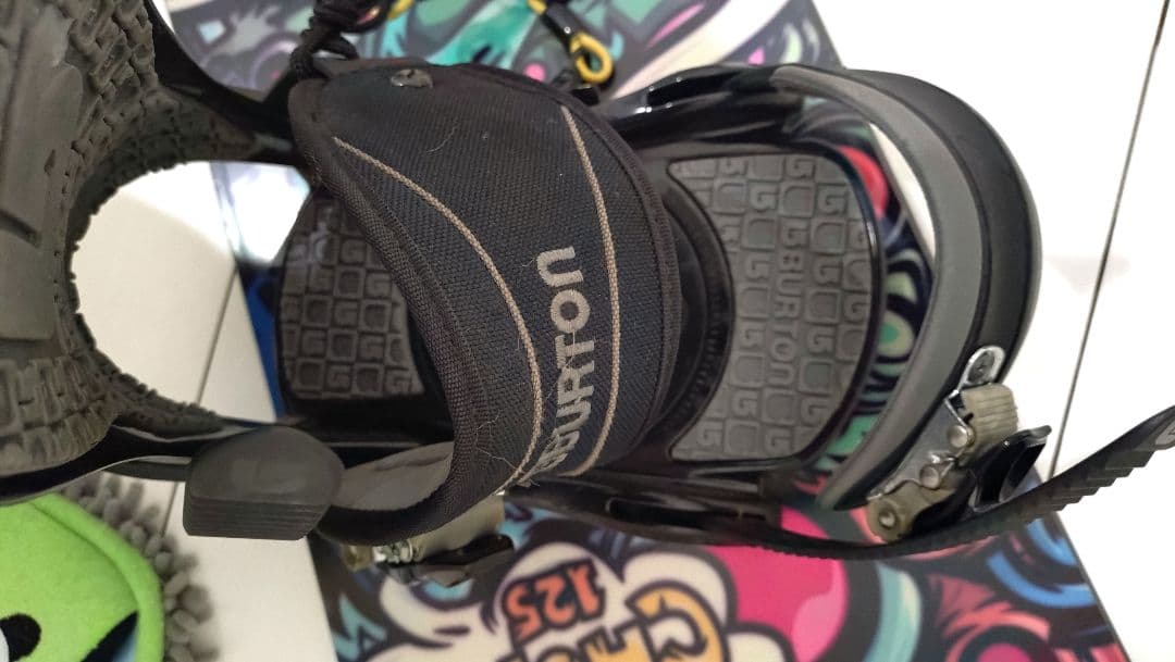BURTONChopper125スノーボード板BURTONヴィンデングその他付き