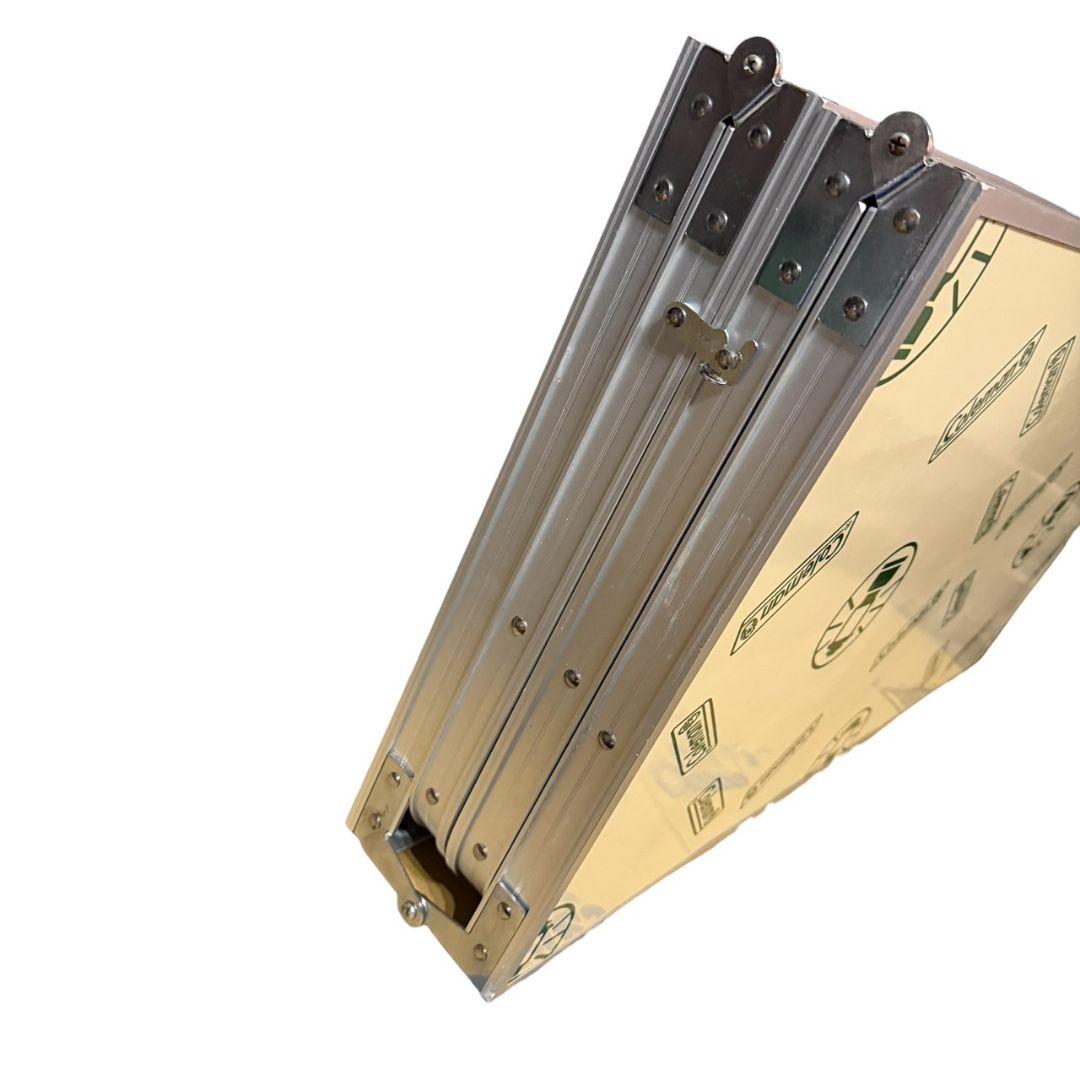 【廃盤】Coleman 四折テーブル 170-5540
