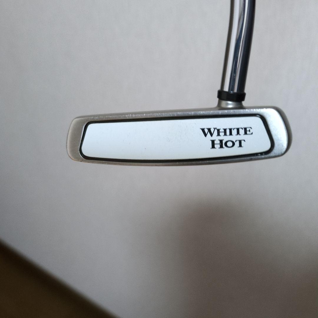 ODYSSEY WHITE HOT パター