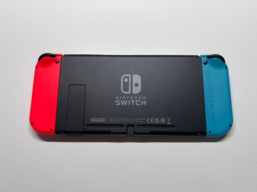 Nintendo Switch 本体とソフトその他アクセサリー