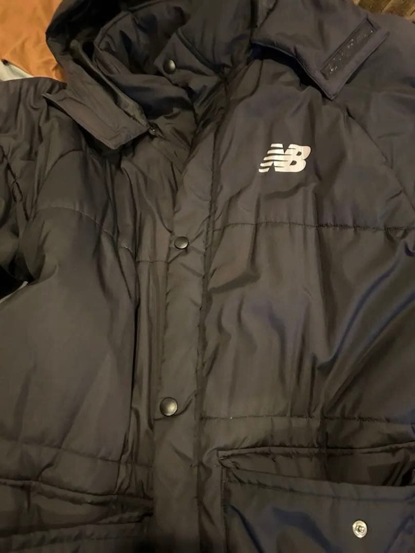 new balance ベンチコート 黒