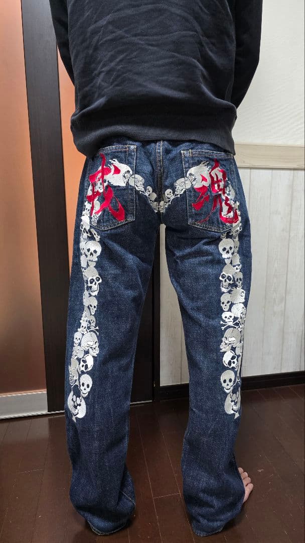 EVISU (エヴィス)大黒ドクロ刺繍デニムパンツ 30×35(参考サイズM )