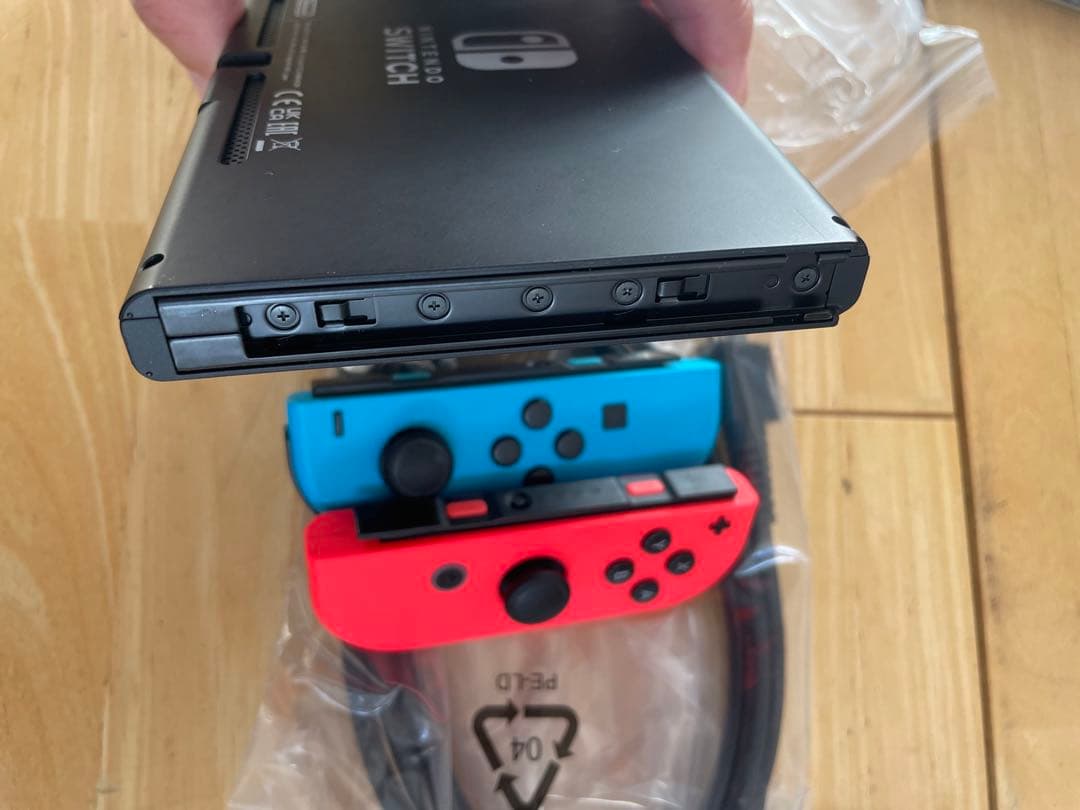 【美品】Nintendo Switch本体