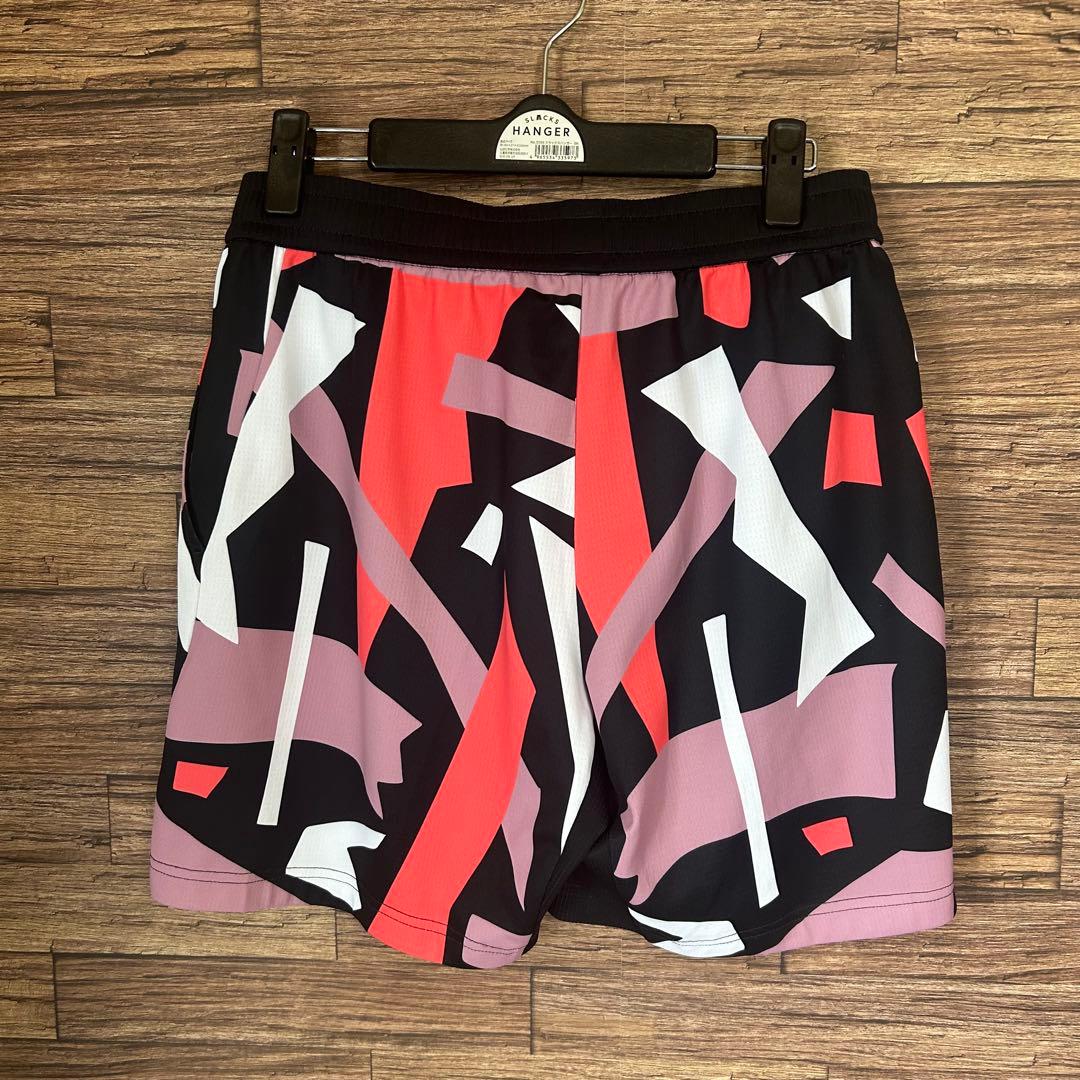 ヨネックス　YONEX ハーフパンツ　サイズM バトミントン　美品