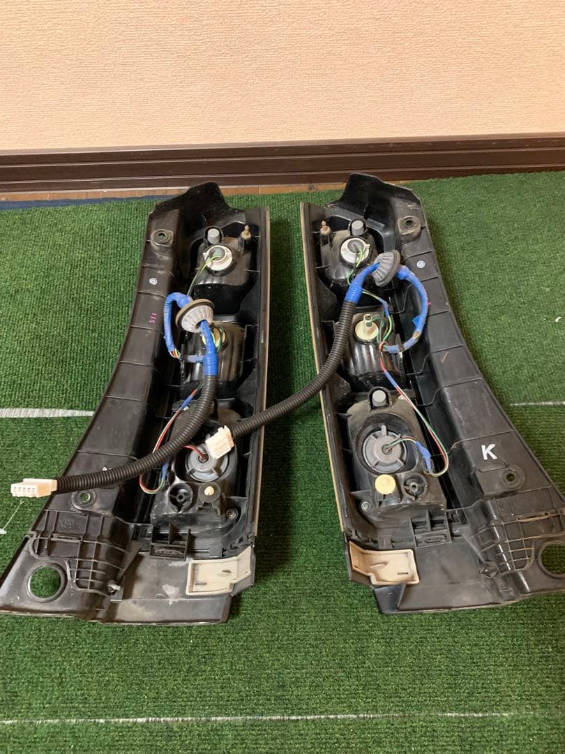 ホンダ N BOX JF1/JF2 純正左右テールランプICHIKOH D105