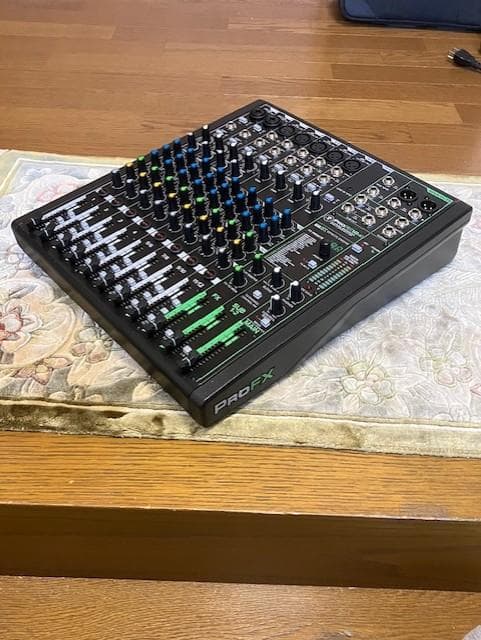 mackie ProFx12V3 ミキサー　動作確認済　専用ソフトケース付き