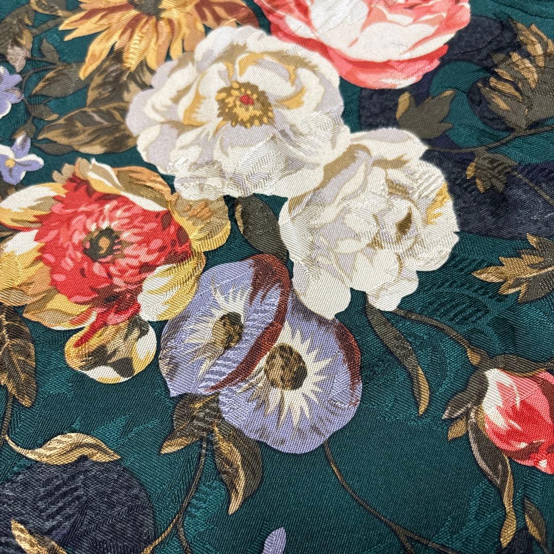 美品　Ralph Lauren 大判 シルク100%スカーフ
