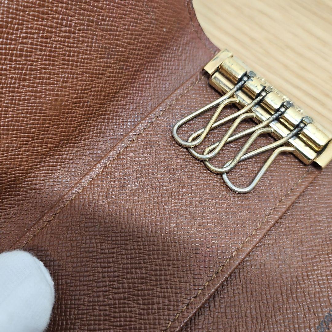 Louis Vuitton ミュルティクレ4 モノグラム M69517 4連
