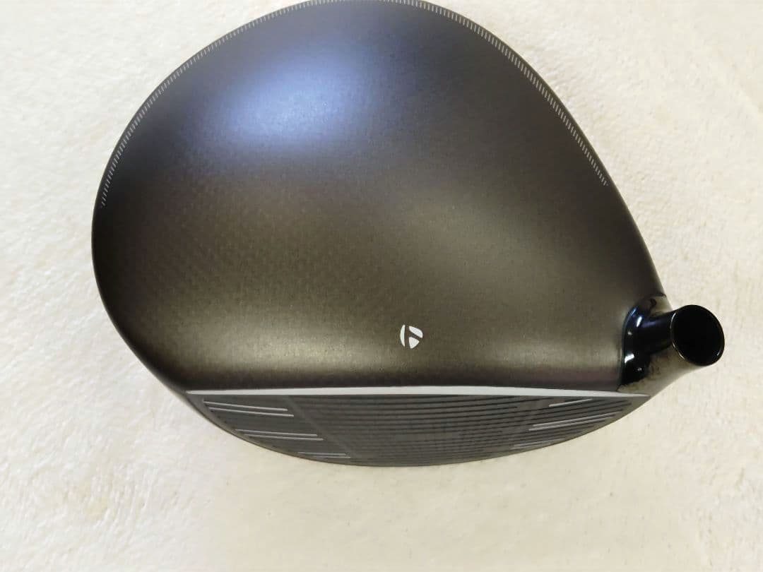 Qi40D ドライバー コアモデル9.0度 ヘッドカバー付き