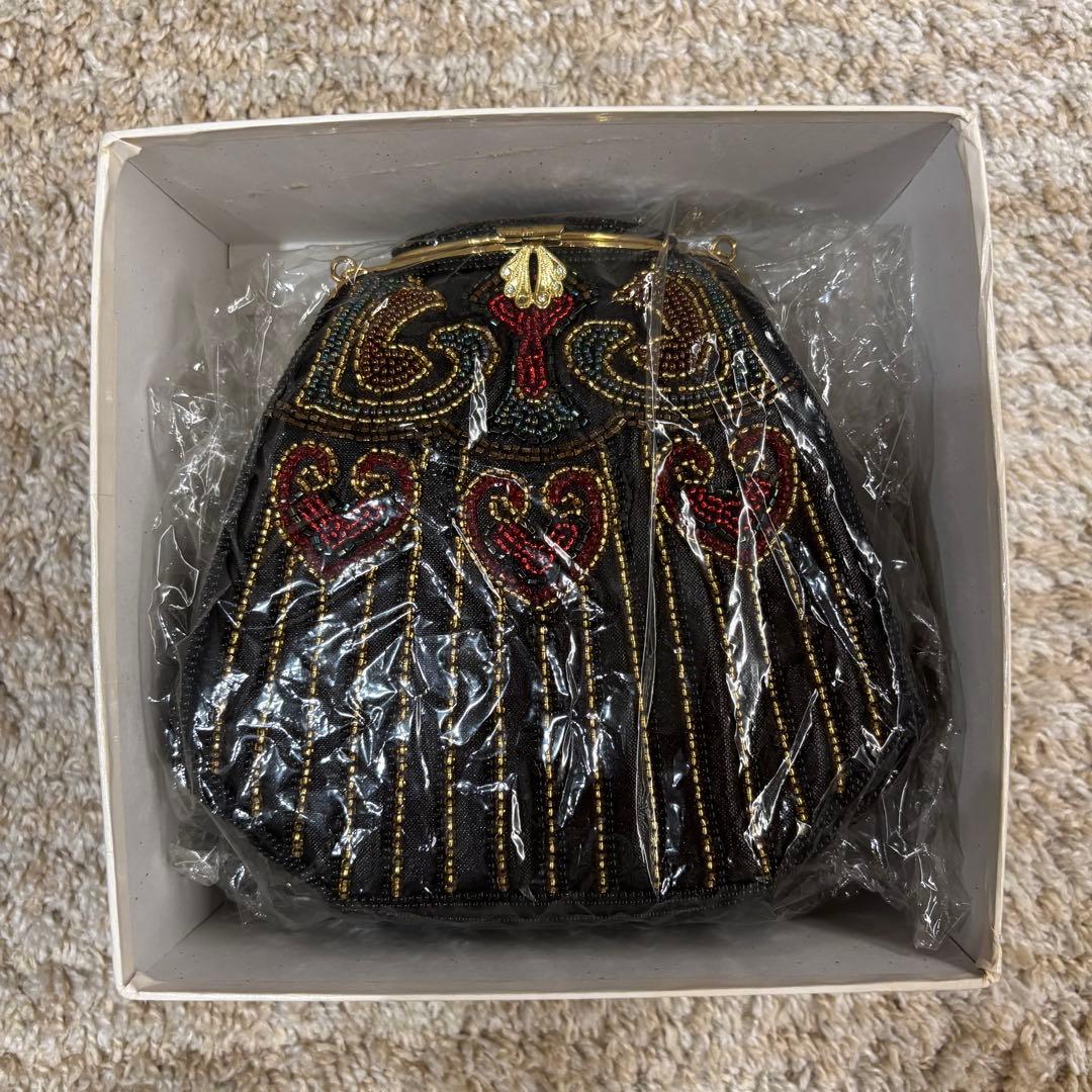 ビーズ刺繍 総ビーズバッグ　パーティーバッグ