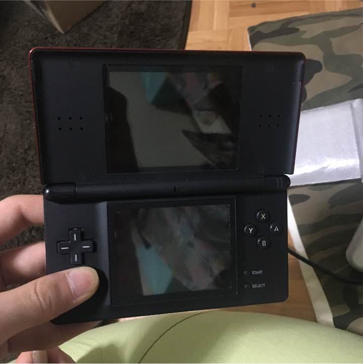 ＤＳ 本体 箱アリ 値下げバンバンアリ！？