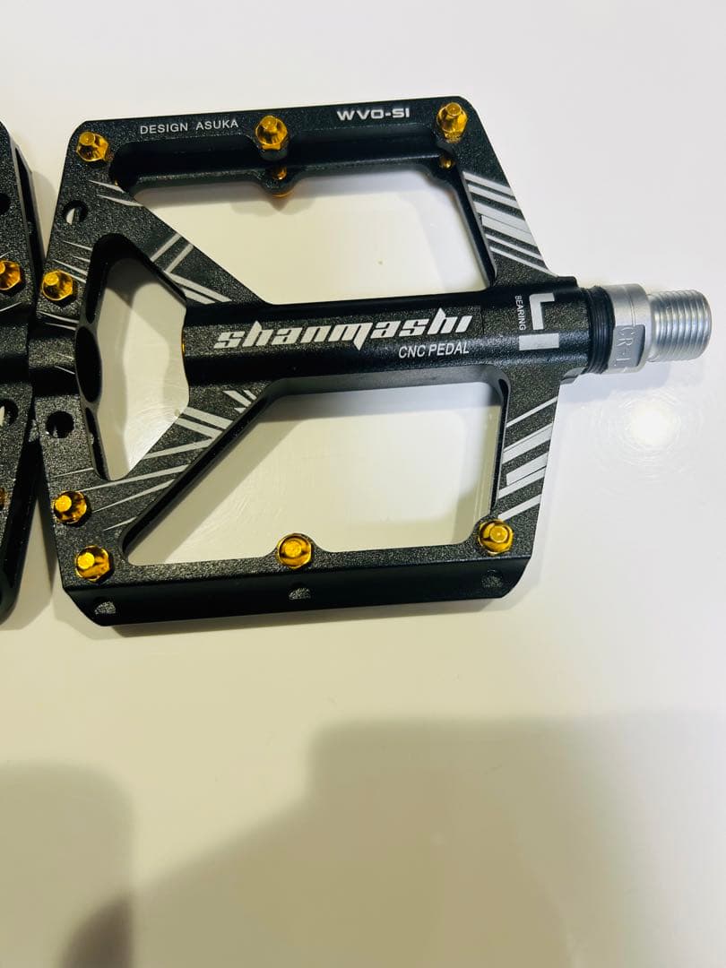 RITCHEY TRAILブラック ハンドル 730mm +CNC PEDAL