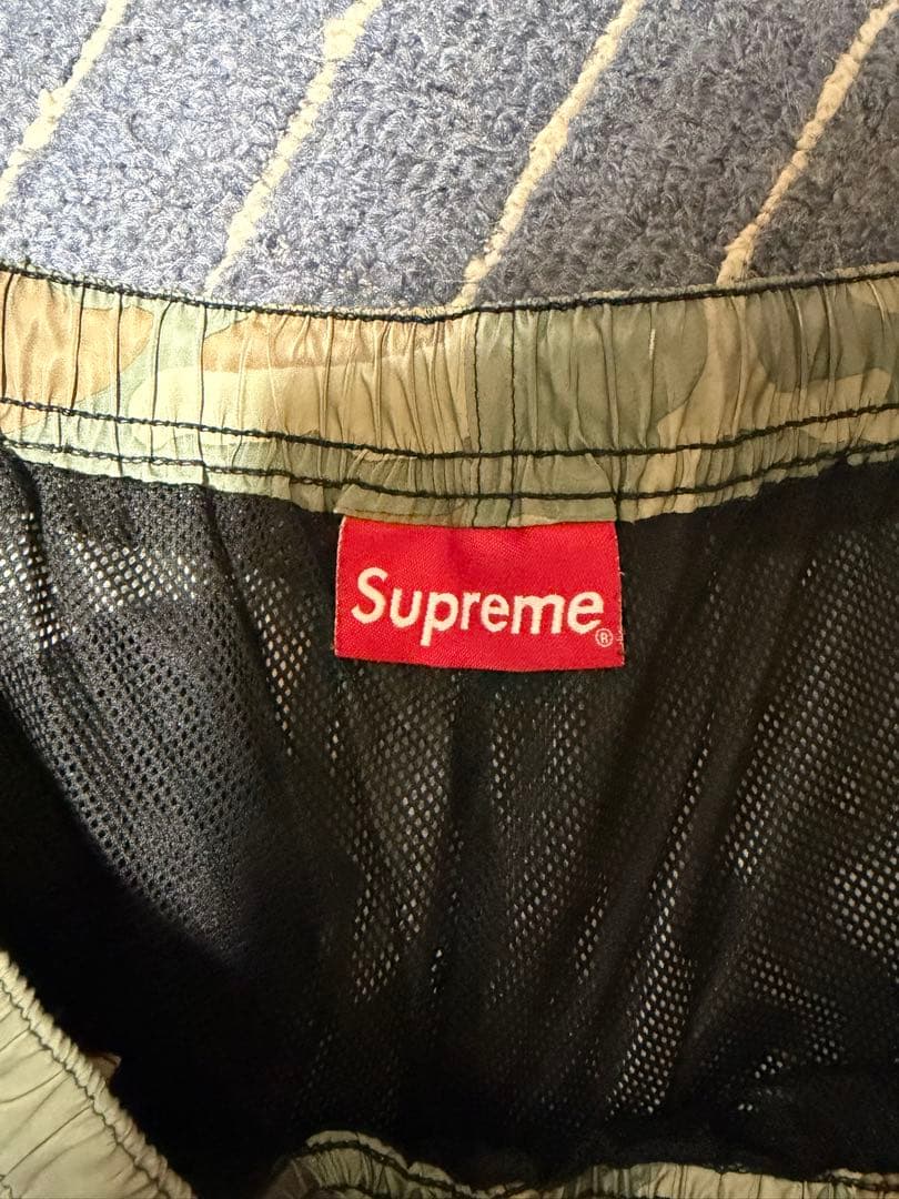 Supreme 迷彩カーゴパンツ