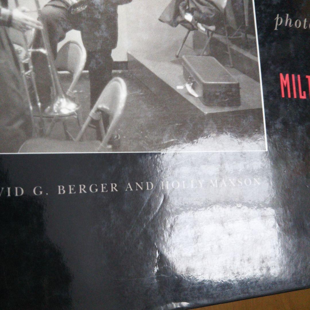 Over Time the jazz ミルト・ヒントン直筆サイン入り写真集 洋書