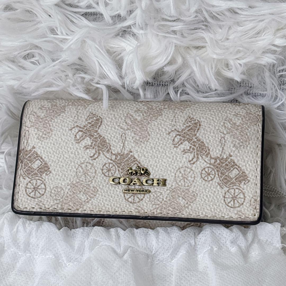 未使用級　COACH ホワイト 馬車プリント キーケース　6連