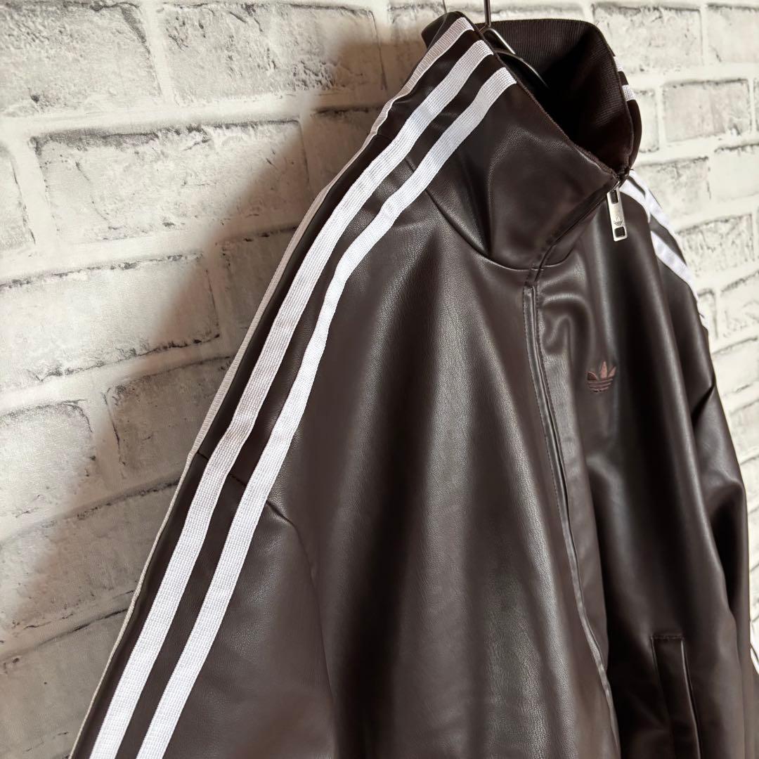 新品XS⭐️adidasスリーストライプ プレザー トラックトップ ダークブラウン